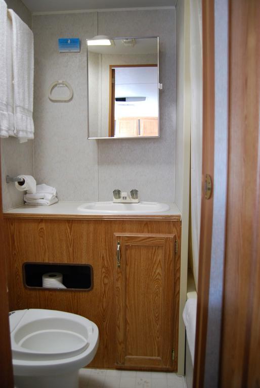 Redwood Motel Strelkovoye Extérieur photo
