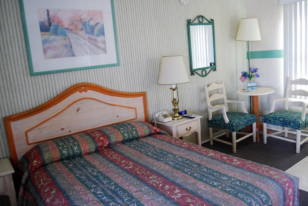 Redwood Motel Strelkovoye Extérieur photo
