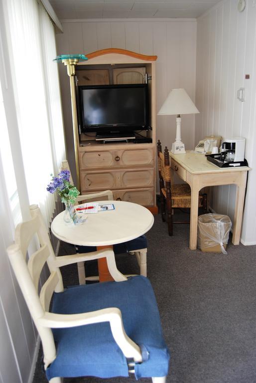 Redwood Motel Strelkovoye Extérieur photo