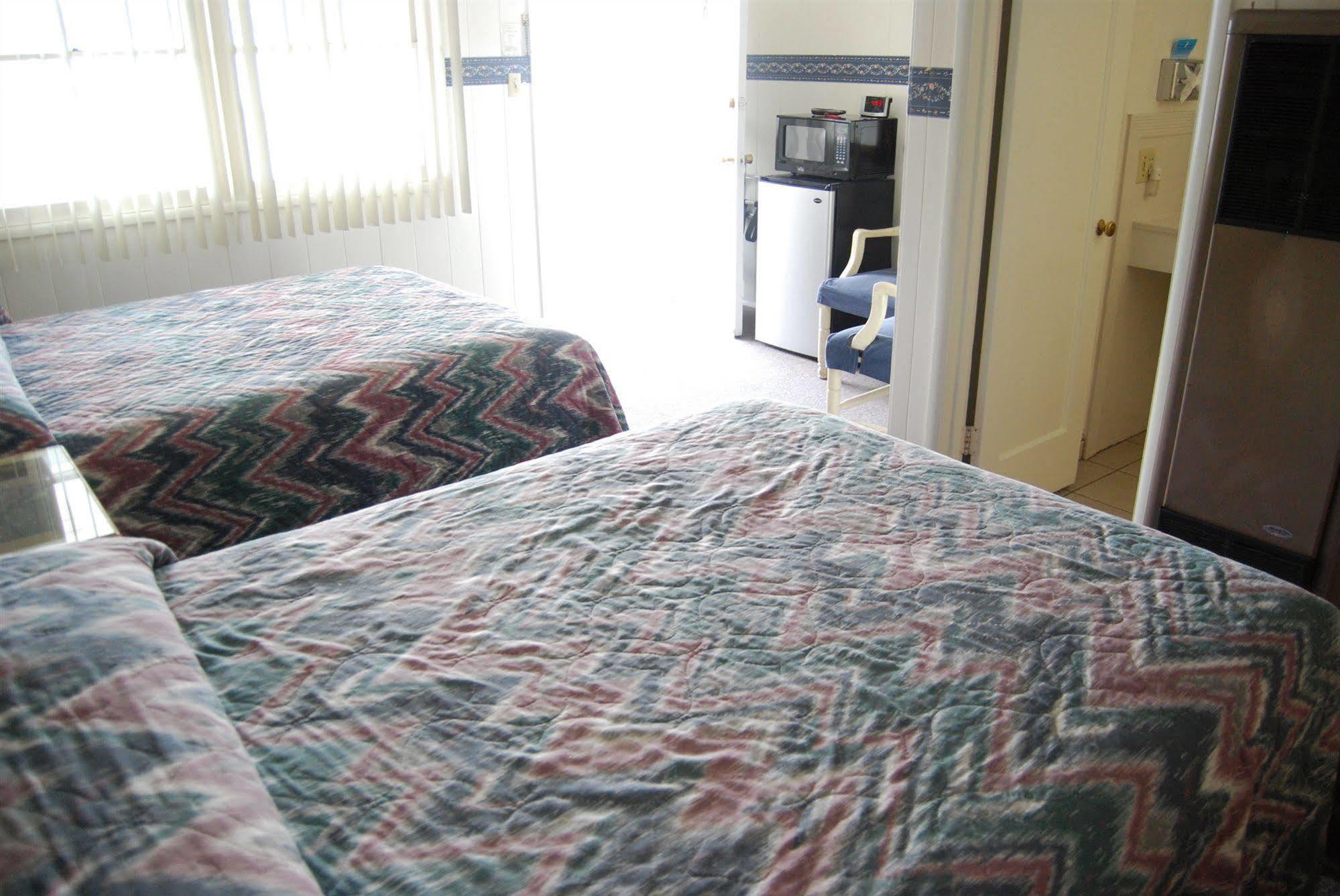 Redwood Motel Strelkovoye Extérieur photo